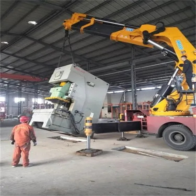 普定80吨折臂吊车出租附近电话