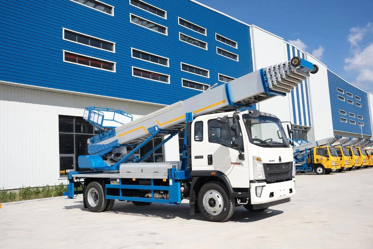 普定出租云梯车高空作业车 建筑垃圾搬运